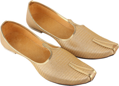 DFR Gold Designer Mojaris For Men(Gold, 398gold