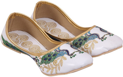 Stylebeach Jutis For Women(White