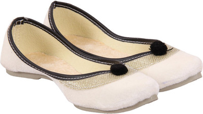 

Stylebeach Jutis For Women(Off White, Multicolor