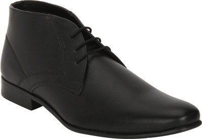 

Bond Street By Red Tape Men Chukka For Men(Black
