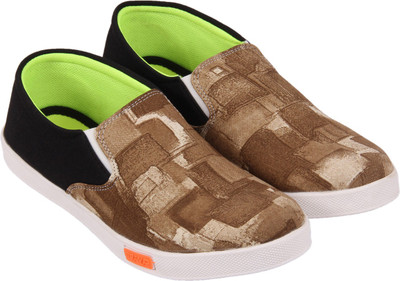 

FASHBEAT Casuals For Men(Brown
