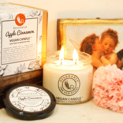 

RESONANCE Apple Cinnamon Fragrance Natural Wax Aroma Candle with Double Wicks Candle(White, Pack of 1)