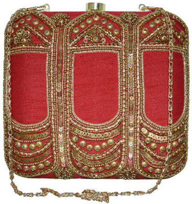 

falah Party Red, Silver Clutch