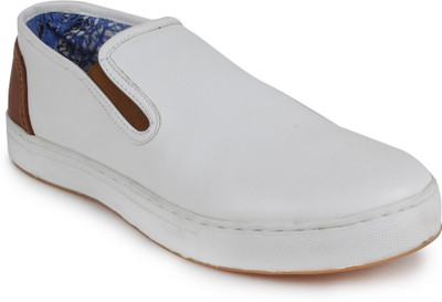 

CORE' ESPANA 16201-White Casuals For Men(White