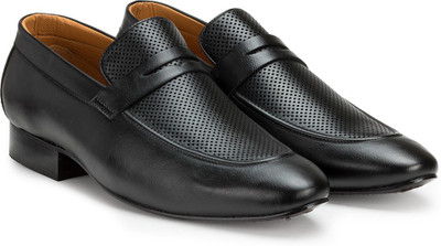 

Escaro Slip On For Men(Black