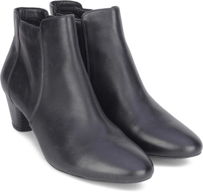 

Clarks Denny Diva Boots For Women(Purple, Black leather