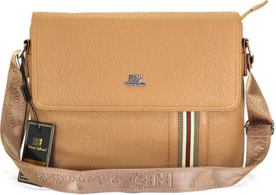 

Roberto Ballmore Boys & Girls Formal Beige Leatherette Sling Bag