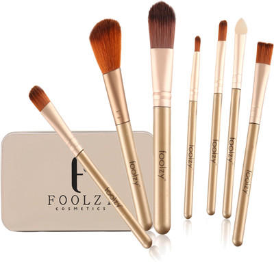 

Foolzy Holiday Set ! Makeup Brush Collection 7 Pc(Pack of 7)