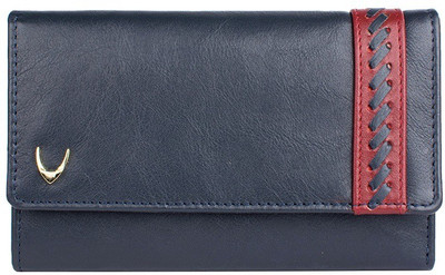 

Hidesign Casual Blue Clutch