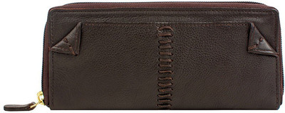 

Hidesign Casual Brown Clutch