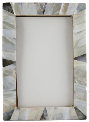 

RADHIKA ENTERPRISES Wood Photo Frame(White, Black, 1 Photos)