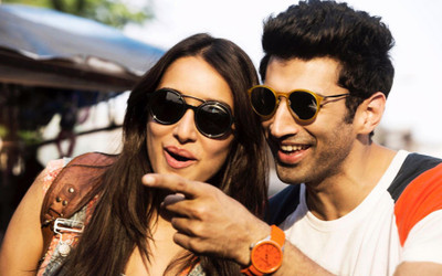 

Ok Jaanu Aditya Roy Kapoor Shraddha Kapoor ON FINE ART PAPER ON 24X36 LARGE POSTER Photographic Paper(36 inch X 24 inch, Rolled)