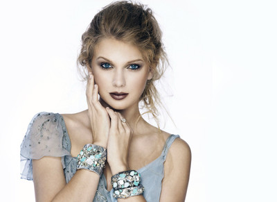 

Taylor Swift Beautiful 4K 8K ON FINE ART PAPER ON 24X36 LARGE POSTER Photographic Paper(36 inch X 24 inch, Rolled)