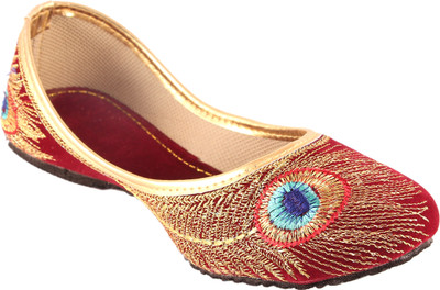 

Shopping Station Women Red Bellies