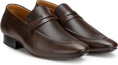 

Escaro Slip On For Men(Brown