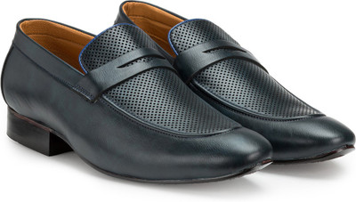 

Escaro Slip On For Men(Black, Blue