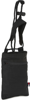 

Tommy Hilfiger Neck Pouch(Black)