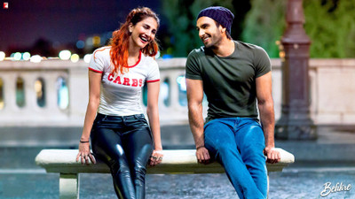 

Vaani Kapoor Ranveer Singh Befikre ON FINE ART PAPER ON 24X36 LARGE POSTER Photographic Paper(36 inch X 24 inch, Rolled)