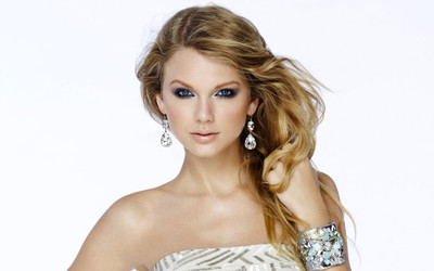 

Taylor Swift Fashion Magazine 5K ON FINE ART PAPER ON 24X36 LARGE POSTER Photographic Paper(36 inch X 24 inch, Rolled)
