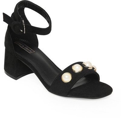 

Flat n Heels Women Black Heels