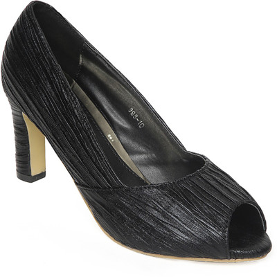 

Flat n Heels Women Black Heels