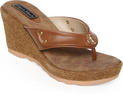 

Flat n Heels Women Tan Wedges