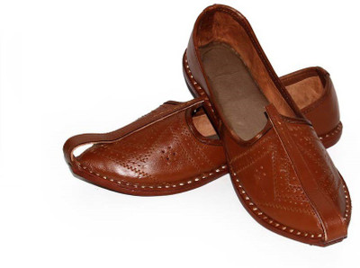 

Bharat Plaza Mojaris For Men(Brown