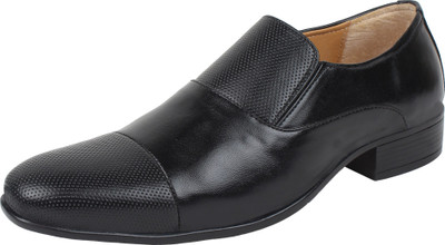 

SASSIE Slip On For Men(Black
