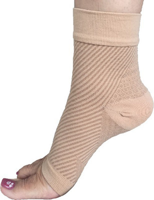 

Lumino Cielo All-Day Compression Socks for Plantar Fasciitis Pain Relief - Sleeve Style (M, Beige)