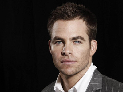 

Celebrity Chris Pine Actresses United States ON HI QUALITY LARGE PRINT 36X24 INCHES Photographic Paper(36 inch X 24 inch, Rolled)