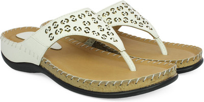 

Inc.5 Women WHITE Wedges