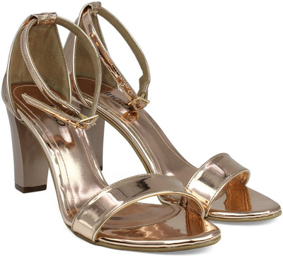 Inc.5 Women SULTAN Heels