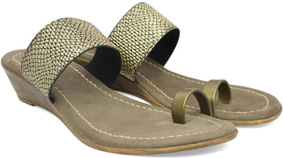 

Inc. Women GOLD Wedges