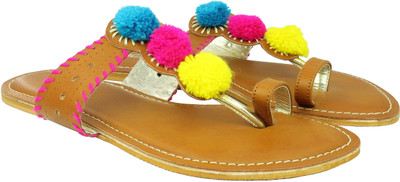 

Inc.5 Women TAN Flats