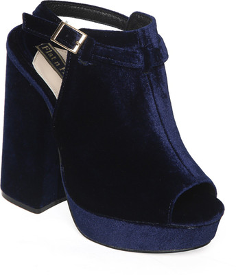 

Flat n Heels Women Navy Heels
