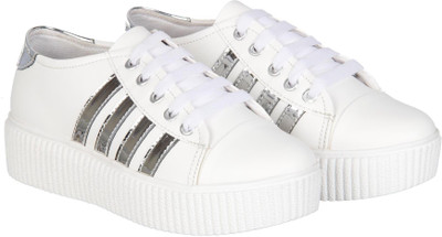 

Zapatoz Sneakers Sneakers For Women(White