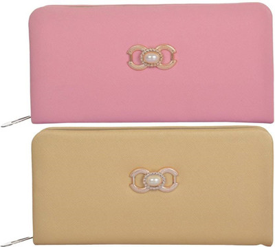 

g company Casual Pink, Beige Clutch, Beige;pink
