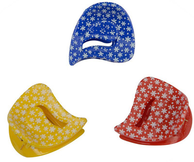 

Taj Pearl Designer Hair Clip(Multicolor)