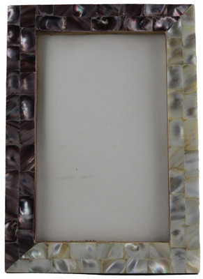 

RADHIKA ENTERPRISES Wood Photo Frame(White, Black, 1 Photos)