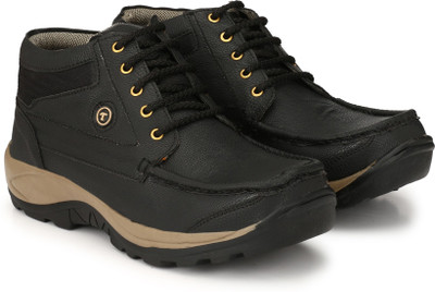 

LAYASA ÃÂ Bestselling Premium Quality Hiking & Trekking Shoes For Men(Black