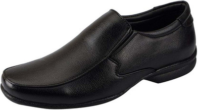 

Bata Men's Formal Slip On For Men(Black
