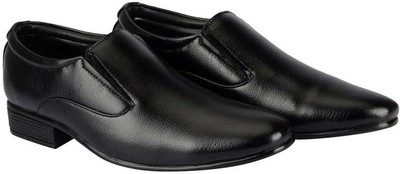 

Bata Men's Formal Slip On For Men(Black