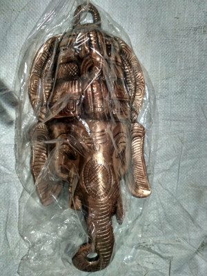 

MATERIALCRAFT GANESH FACE PLATE Decorative Showpiece - 39 cm(Aluminium, Brown)