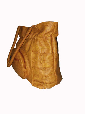 

sk noor Shoulder Bag(Tan)