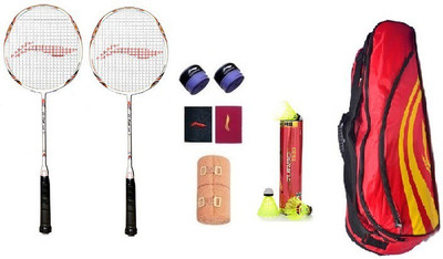 

Li-Ning Combo of Nine, Two 'G-Tek-58' Badminton Racquet, Two Wrist Bands, Two Badminton Grip , One Kitbag ,One Crepe bandge and One Turbo T800 Badminton Kit