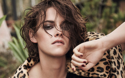 

Kristen Stewart 54 ON FINE ART PAPER HD QUALITY WALLPAPER POSTER Fine Art Print(19 inch X 13 inch, Rolled)