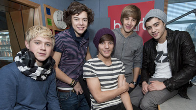

Music One Direction Band (Music) United Kingdom (4) ON HI QUALITY LARGE PRINT 36X24 INCHES Photographic Paper(36 inch X 24 inch, Rolled)