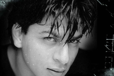 

Shahrukh Khan2 ON GOOD QUALITY HD QUALITY WALLPAPER POSTER Fine Art Print(19 inch X 13 inch, Rolled)