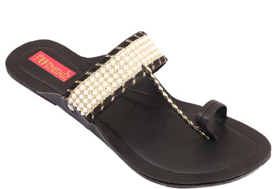 

Footrendz Women Black Flats