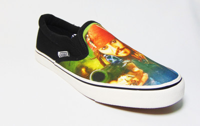 

SAE Slip On Sneakers For Men(Multicolor, Black